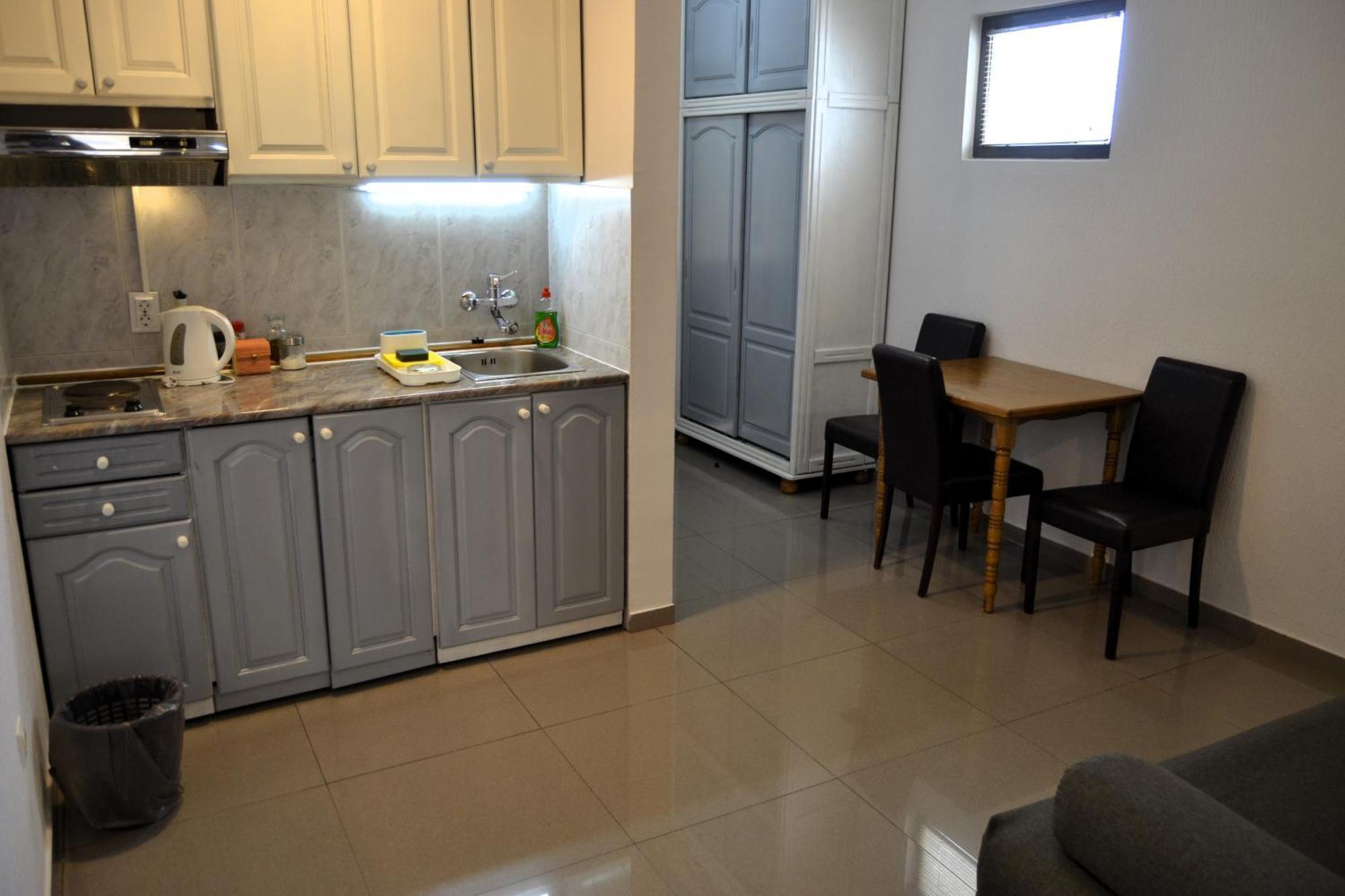 Yeshill Apart & Studio Budua Esterno foto